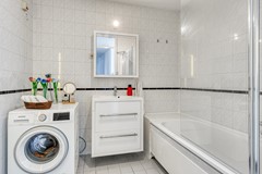 Onder bod: Kempenlaan 157, 1066 RB Amsterdam