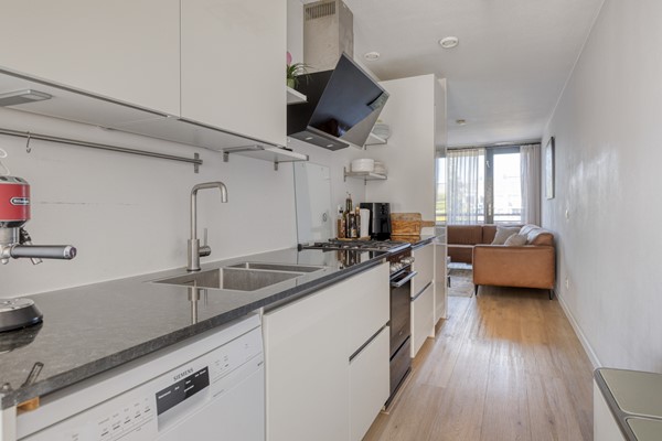 Medium property photo - Kempenlaan 157, 1066 RB Amsterdam