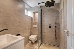 Nieuw in verkoop: Cort van der Lindenkade 118, 1067 LM Amsterdam