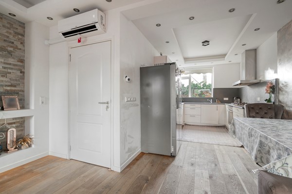 Medium property photo - Cort van der Lindenkade 118, 1067 LM Amsterdam