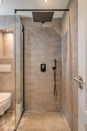 Medium property photo - Cort van der Lindenkade 118, 1067 LM Amsterdam