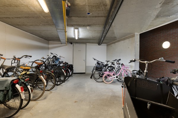 Medium property photo - Ouddiemerlaan 4G, 1111 HJ Diemen