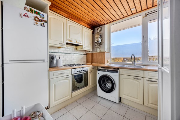 Medium property photo - Burgemeester Cramergracht 129, 1064 AK Amsterdam