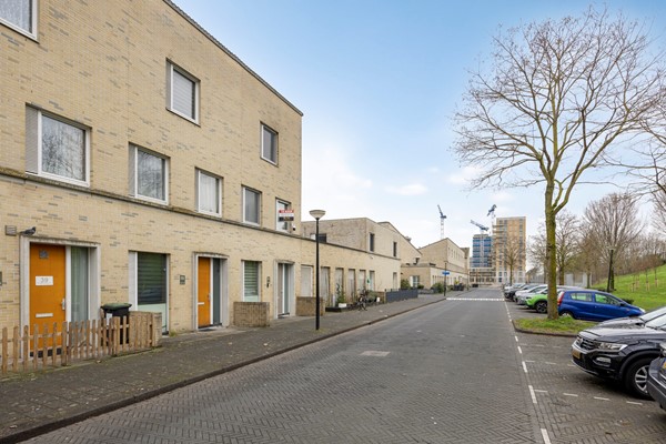 Medium property photo - Raphael Lemkinstraat 43, 1102 JX Amsterdam