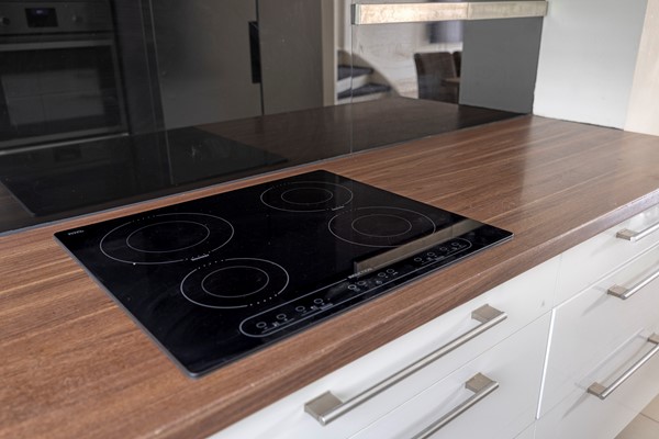 Medium property photo - Raphael Lemkinstraat 43, 1102 JX Amsterdam