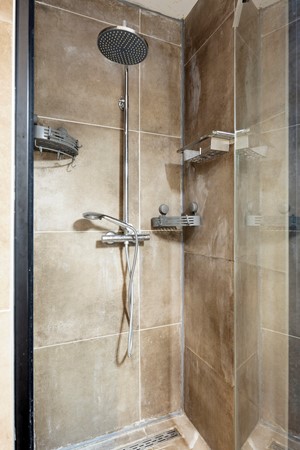 Medium property photo - Raphael Lemkinstraat 43, 1102 JX Amsterdam