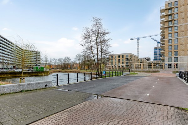 Medium property photo - Raphael Lemkinstraat 43, 1102 JX Amsterdam