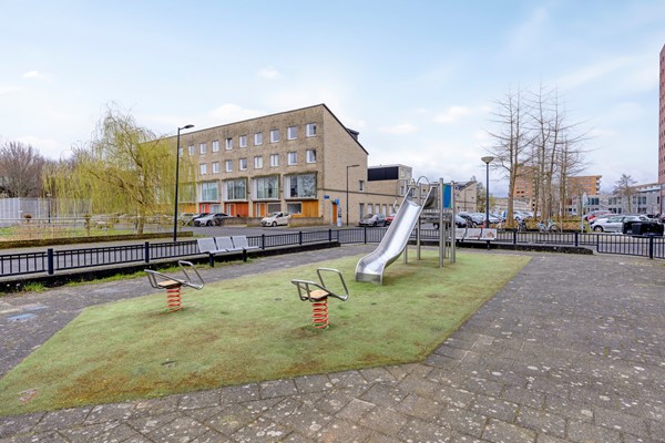 Medium property photo - Raphael Lemkinstraat 43, 1102 JX Amsterdam