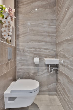 Medium property photo - Aalbersestraat 1B, 1067 GB Amsterdam