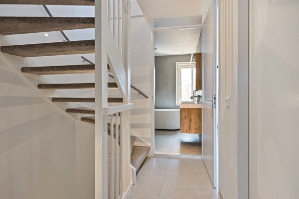 Medium property photo - Aalbersestraat 1B, 1067 GB Amsterdam