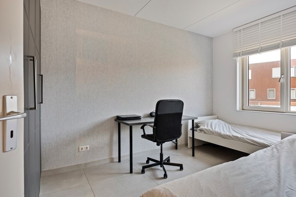 Medium property photo - Aalbersestraat 1B, 1067 GB Amsterdam