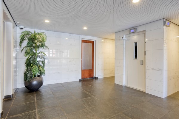 Medium property photo - Vrijzicht 90, 1068 CG Amsterdam