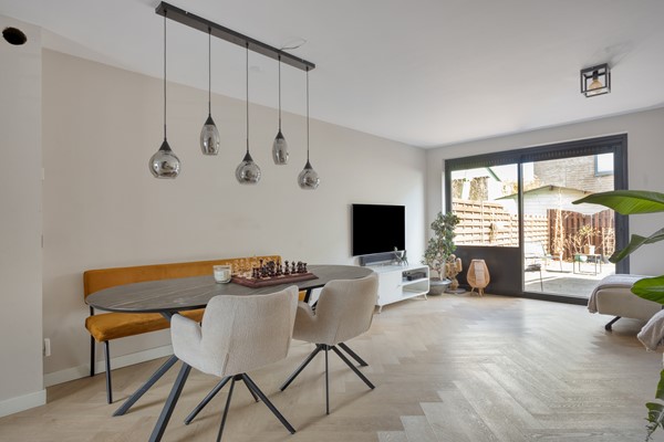 Turnhoutplantsoen 156, 1066NX Amsterdam