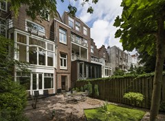 Sold subject to conditions: Willemsparkweg 69, 1071 GS Amsterdam