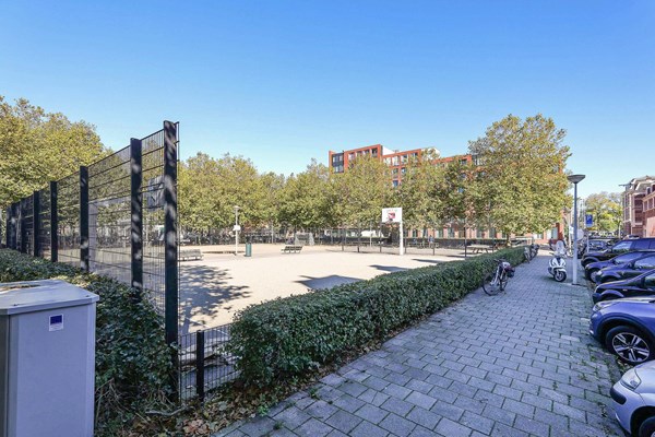 Medium property photo - Sint Willibrordusstraat 27-3, 1074 XJ Amsterdam