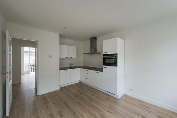 Medium property photo - Van Spilbergenstraat 120-1, 1057 RN Amsterdam