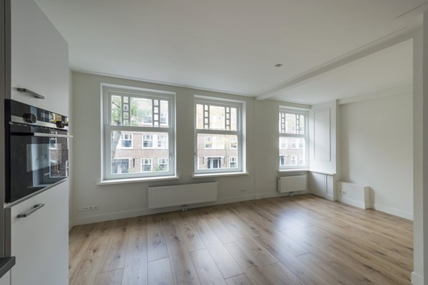 Medium property photo - Van Spilbergenstraat 120-1, 1057 RN Amsterdam