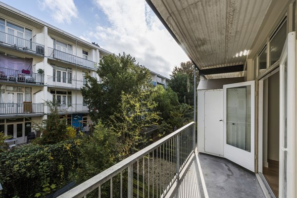 Medium property photo - Van Spilbergenstraat 120-1, 1057 RN Amsterdam