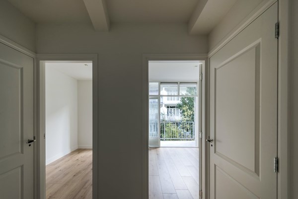 Medium property photo - Van Spilbergenstraat 120-1, 1057 RN Amsterdam