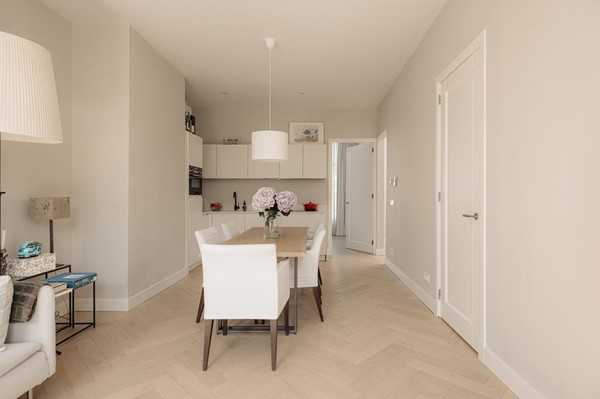 Medium property photo - Okeghemstraat 9-3, 1075 PJ Amsterdam
