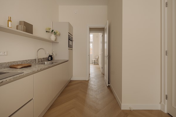 Medium property photo - Tweede van der Helststraat 9H, 1073 AE Amsterdam