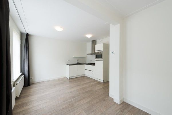 Medium property photo - Van Spilbergenstraat 130-1, 1057 RN Amsterdam