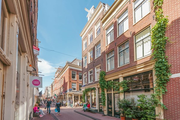 Medium property photo - Tweede Egelantiersdwarsstraat 13-2, 1015 SB Amsterdam
