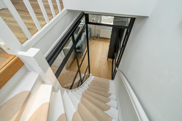 Medium property photo - Warmondstraat 133-2, 1058 KV Amsterdam