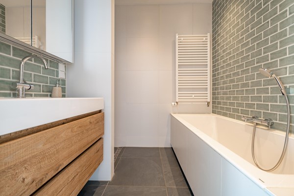 Medium property photo - Warmondstraat 133-2, 1058 KV Amsterdam