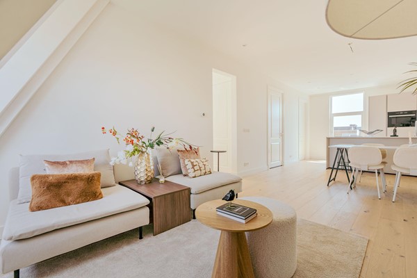 Medium property photo - Tolstraat 64-4, 1073 SC Amsterdam