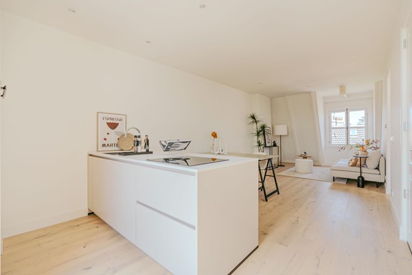 Medium property photo - Tolstraat 64-4, 1073 SC Amsterdam