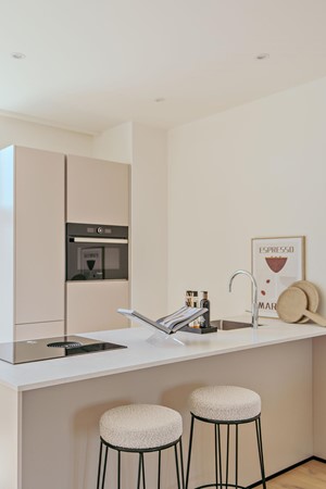Medium property photo - Tolstraat 64-4, 1073 SC Amsterdam