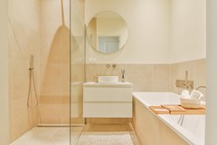 New for sale: Tweede van der Helststraat 11H, 1073 AE Amsterdam