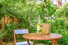 New for sale: Tweede van der Helststraat 11H, 1073 AE Amsterdam