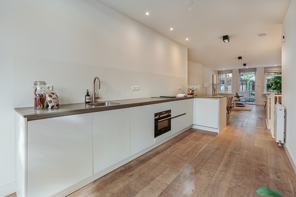 Medium property photo - Da Costastraat 101H, 1053 ZJ Amsterdam