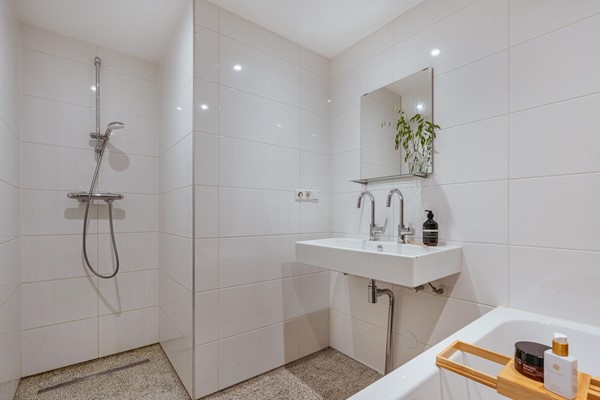 Medium property photo - Da Costastraat 101H, 1053 ZJ Amsterdam