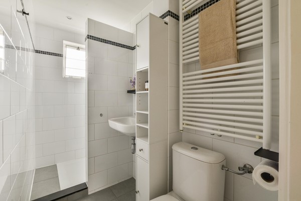 Medium property photo - Admiraal de Ruyterlaan 155, 1215 LZ Hilversum