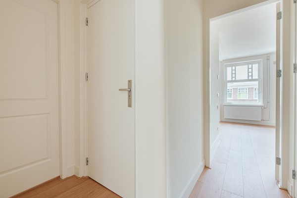 Medium property photo - Van Spilbergenstraat 114-3, 1057 RM Amsterdam