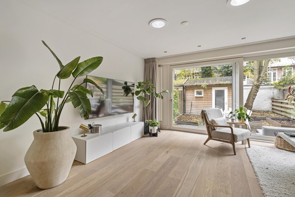 Medium property photo - Reinier Claeszenstraat 68H, 1056 WP Amsterdam