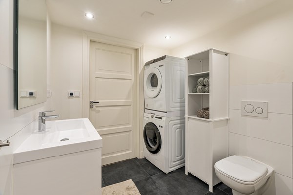 Medium property photo - Reinier Claeszenstraat 68H, 1056 WP Amsterdam