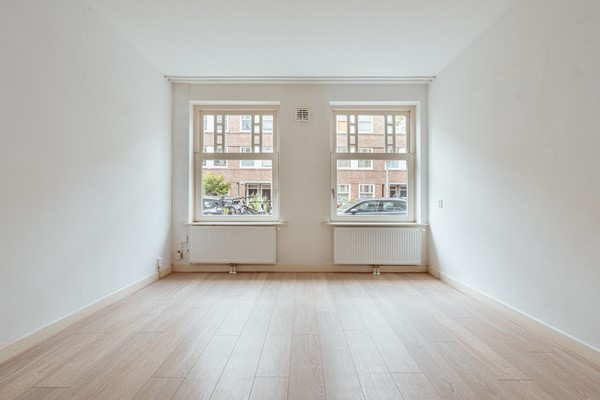 Medium property photo - Van Spilbergenstraat 144H, 1057 RP Amsterdam