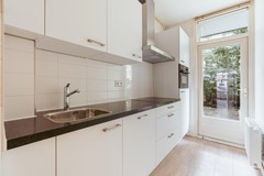 New for rent: Van Spilbergenstraat 144H, 1057 RP Amsterdam