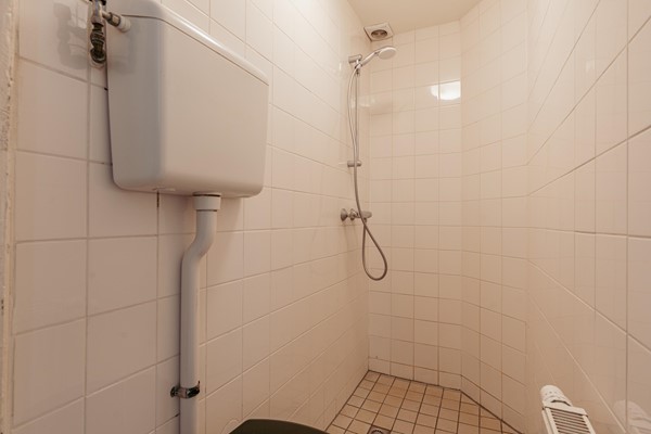 Medium property photo - Van Spilbergenstraat 144H, 1057 RP Amsterdam