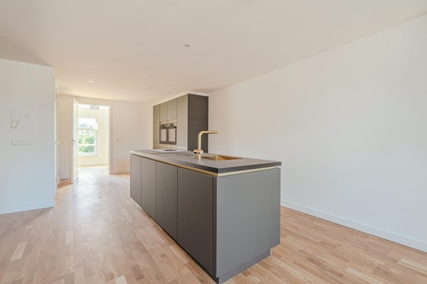 Medium property photo - Kanaalstraat 29-4, 1054 WZ Amsterdam