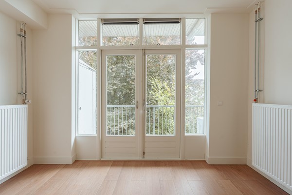 Medium property photo - Van Spilbergenstraat 114-3, 1057 RM Amsterdam
