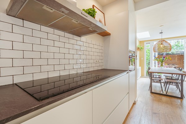 Medium property photo - Orteliusstraat 60H, 1057 BD Amsterdam