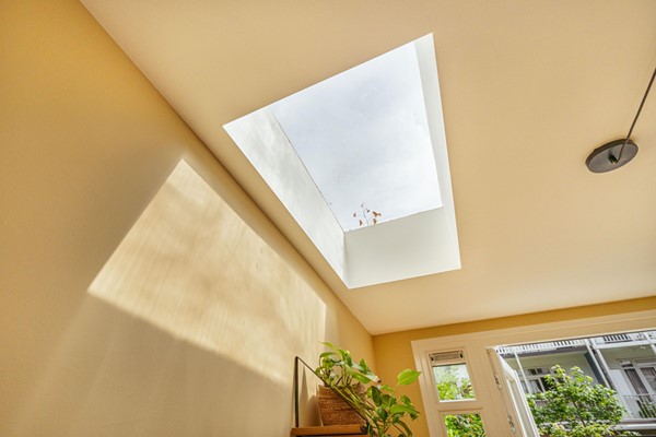 Medium property photo - Orteliusstraat 60H, 1057 BD Amsterdam