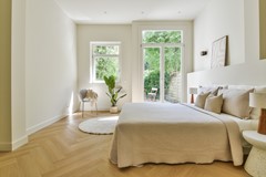New for sale: Tweede van der Helststraat 11H, 1073 AE Amsterdam