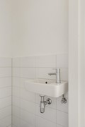 Onder bod: Elizabeth Anscombestraat 219, 1062 LE Amsterdam