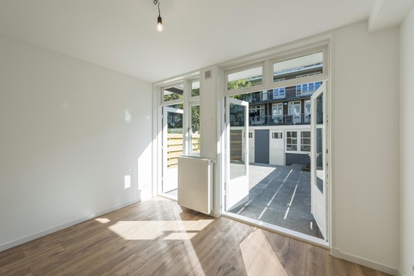 Medium property photo - Kribbestraat 45A, 1079 WN Amsterdam